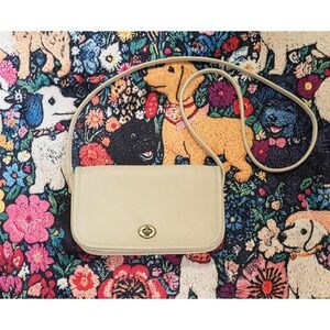 Vintage 1980s Coach Bone Leather Pocket Purse Crossbody Clutch #9755 NYC Creed